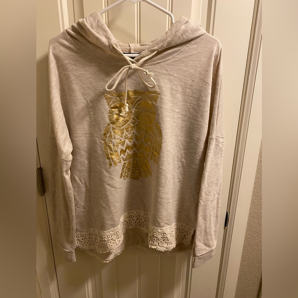 MISS CHEVOUS L Top Hooded cream large hoodie with OWL on front in gold Large LG